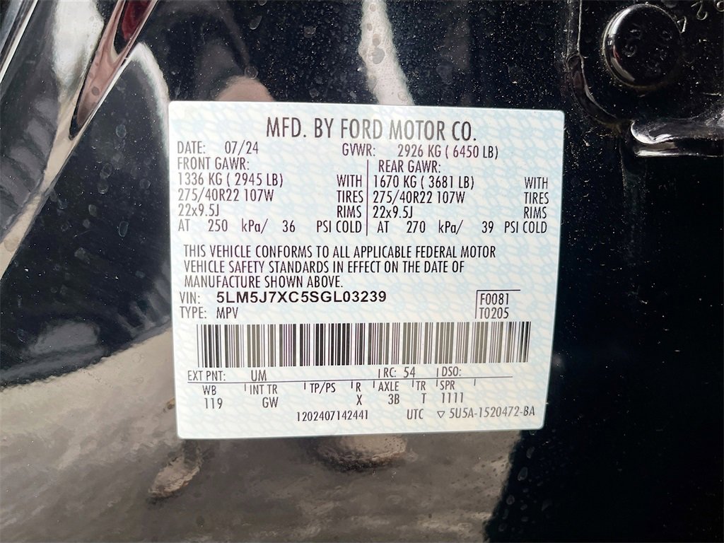 Used 2025 Lincoln Aviator Reserve w/ Equipment Group 201A image 34