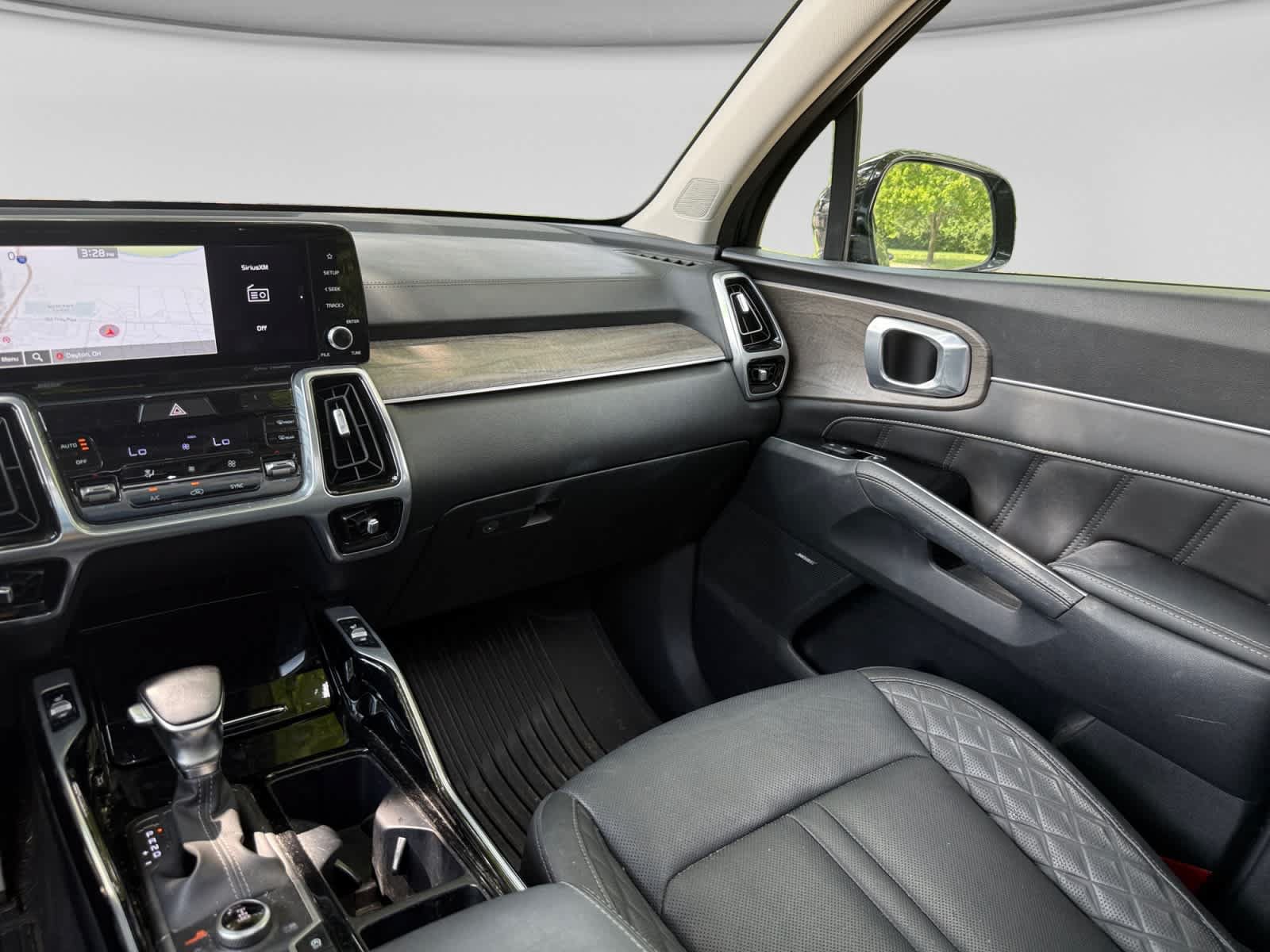 Used 2023 Kia Sorento SX Prestige AWD/4WD image 19