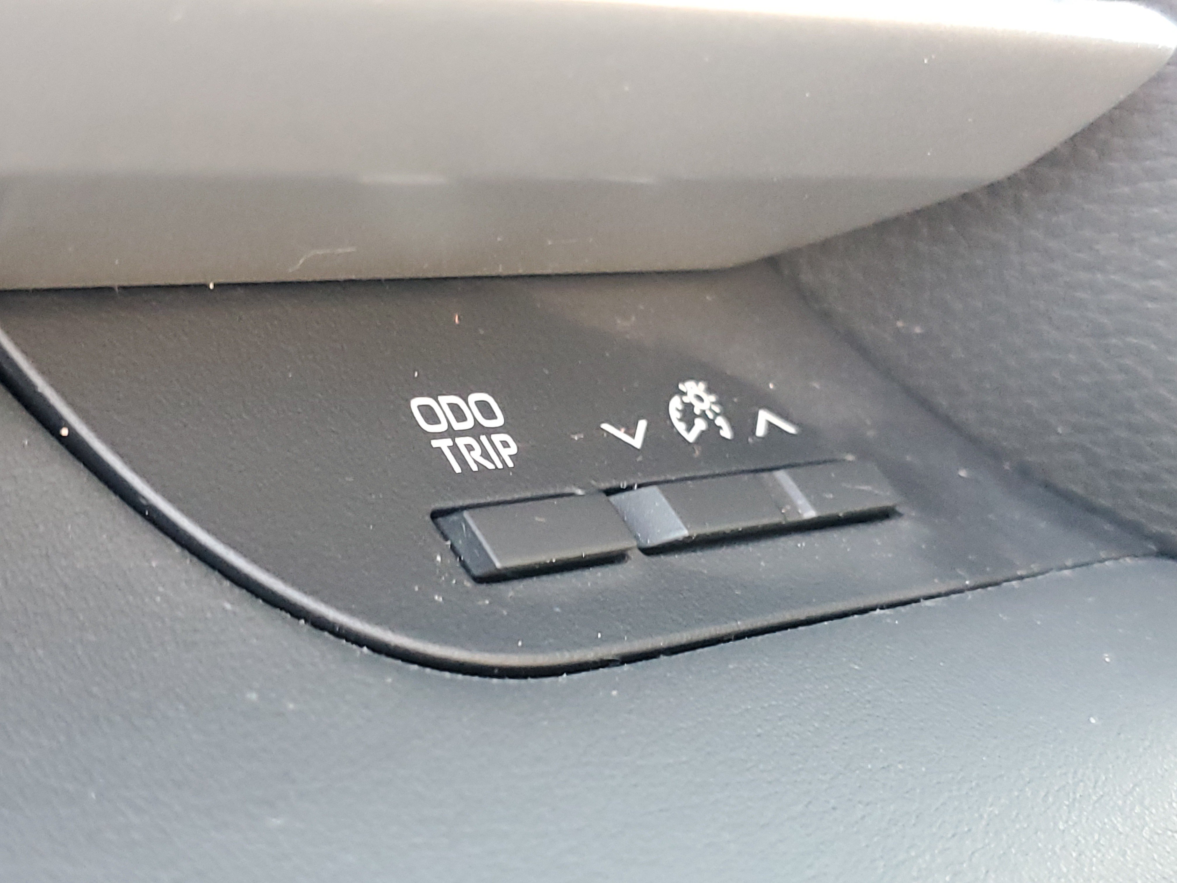 Certified 2021 Toyota Highlander XLE AWD/4WD image 23