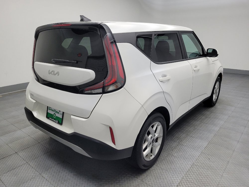 Used 2024 Kia Soul LX w/ Option Group 015 image 9