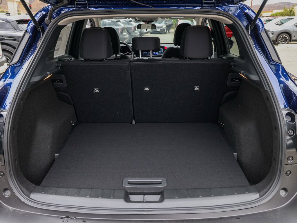 New 2026 Nissan Kicks SV FWD image 16