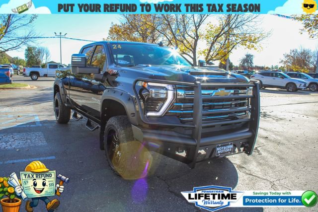 Used 2024 Chevrolet Silverado 2500 LTZ w/ LTZ Convenience Package image 6