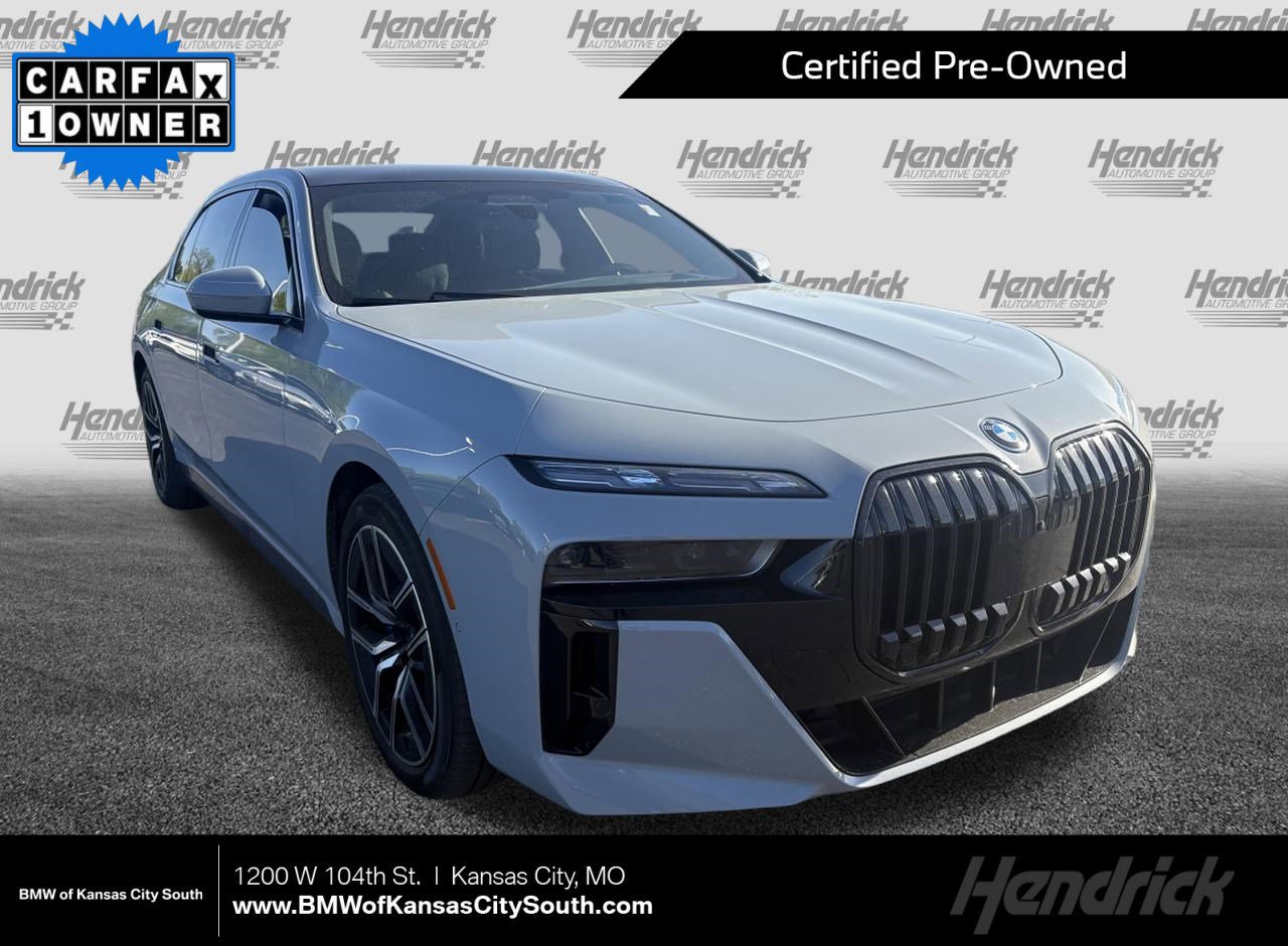Certified 2023 BMW i7 xDrive60 w/ Executive Package 2 AWD/4WD image 1