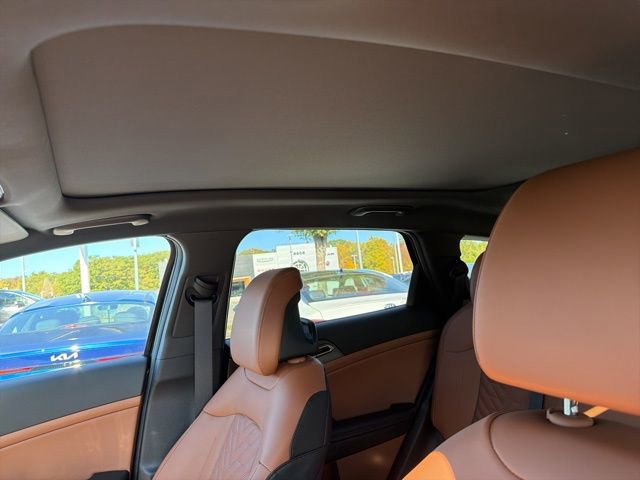 New 2026 Kia Sportage X-Line w/ X-Line Technology Package image 11