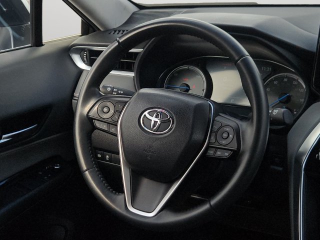 Certified 2024 Toyota Venza LE AWD/4WD image 19