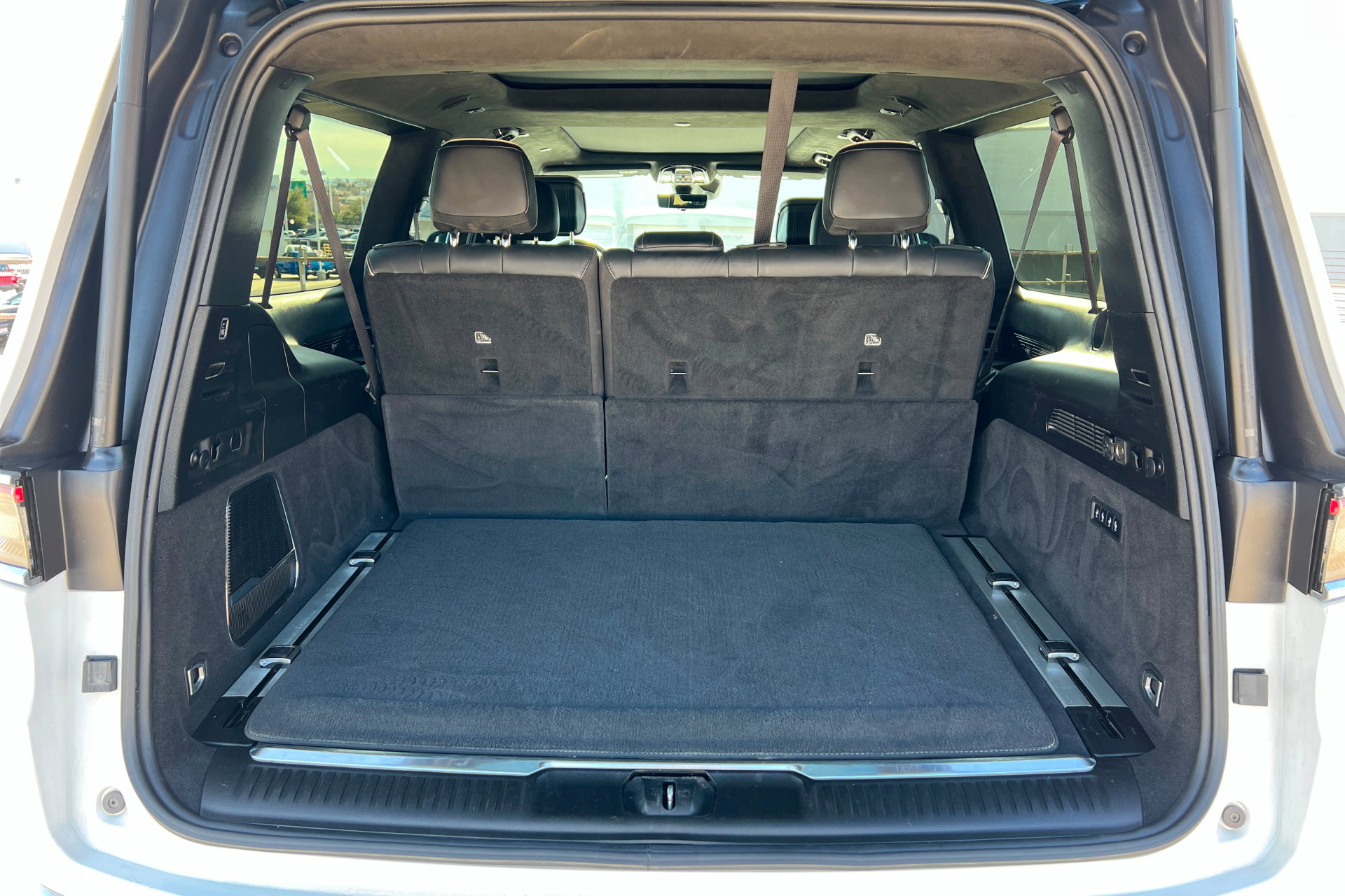 Used 2023 Jeep Grand Wagoneer L Series II image 23