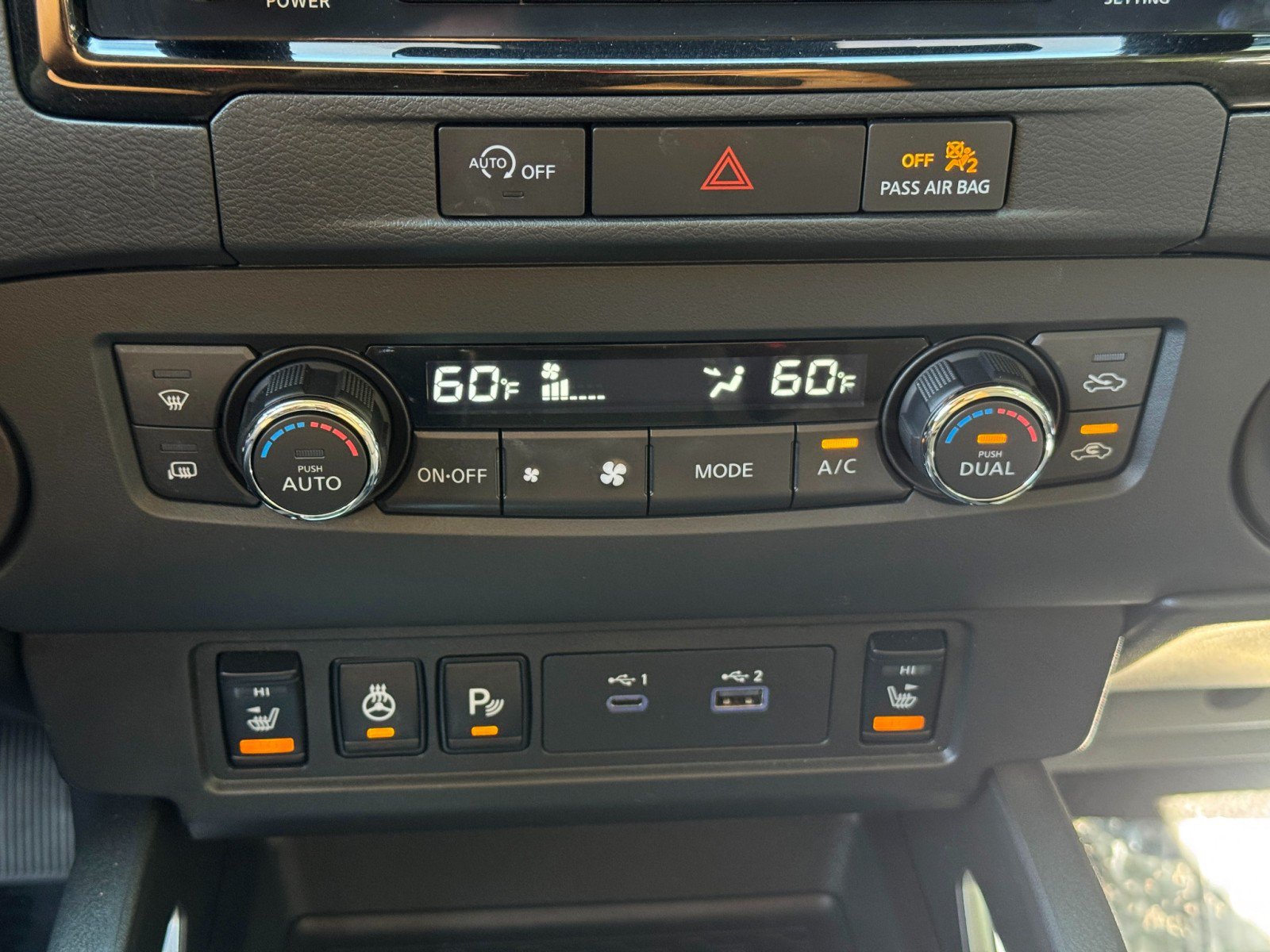 Used 2024 Nissan Frontier SV w/ SV Convenience Package RWD image 25