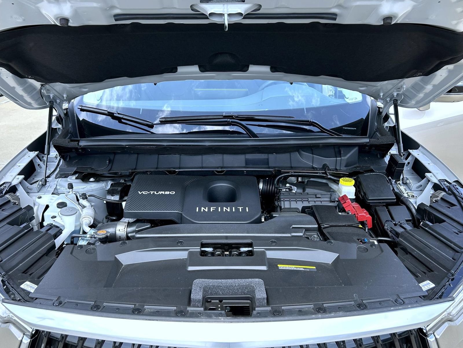 New 2027 INFINITI QX60 Luxe w/ Cargo Package AWD/4WD image 26