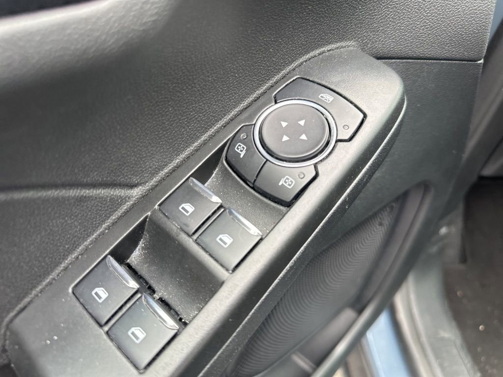 Used 2025 Ford Escape ST-Line Select image 27