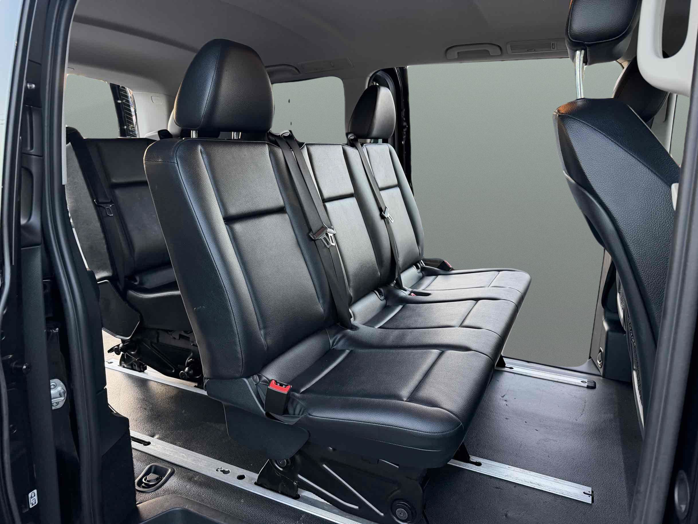 Used 2019 Mercedes-Benz Metris Passenger image 12