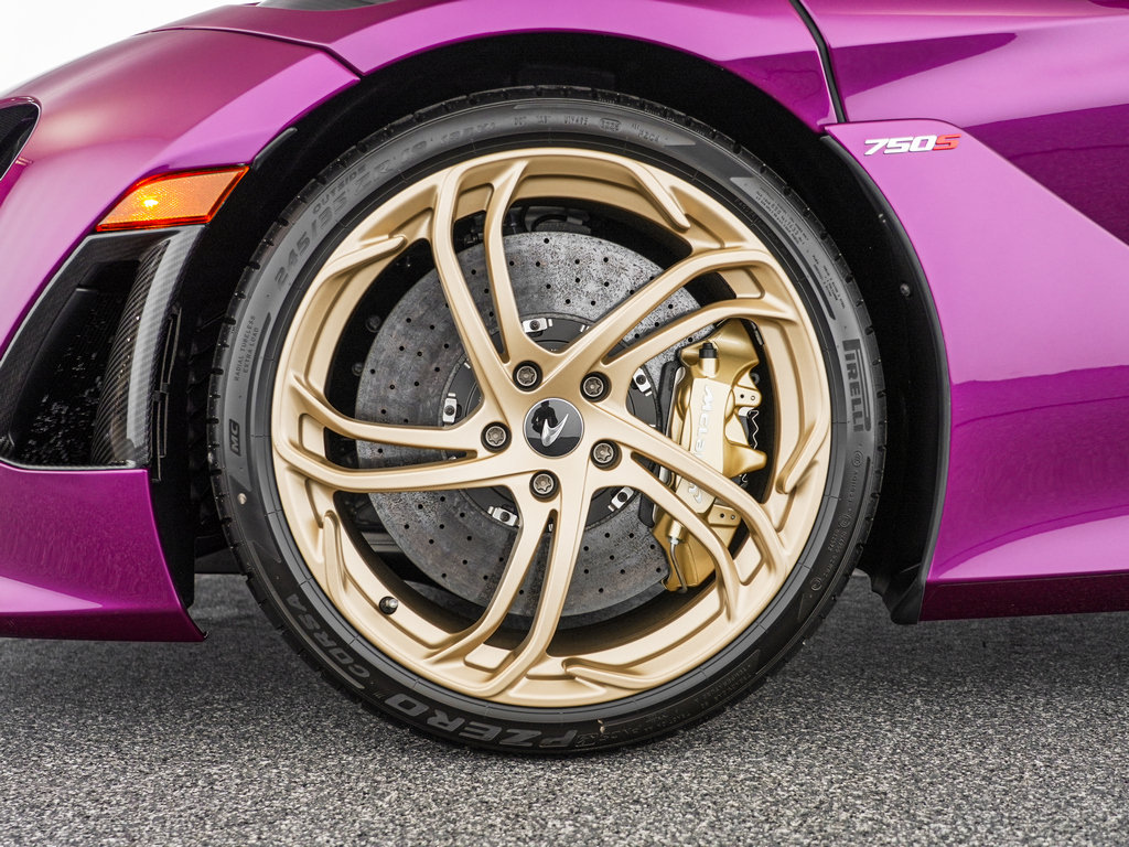 New 2027 McLaren 750S RWD image 30