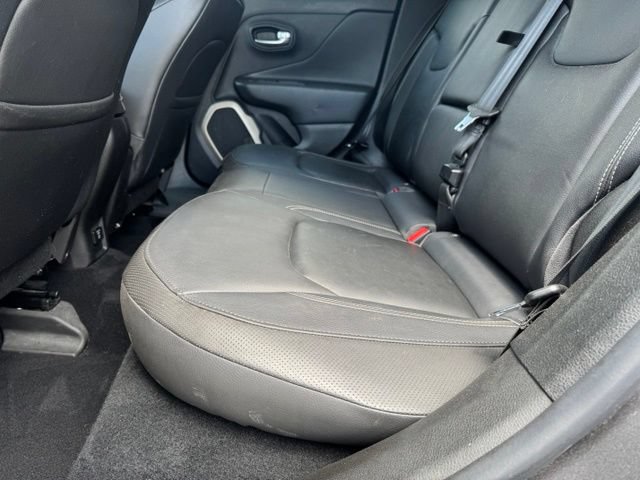 Used 2016 Jeep Renegade Limited AWD/4WD image 8