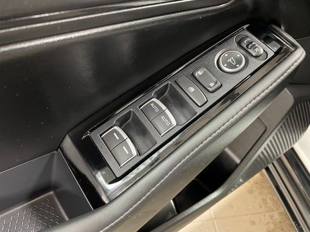 Used 2024 Honda Accord Touring image 19