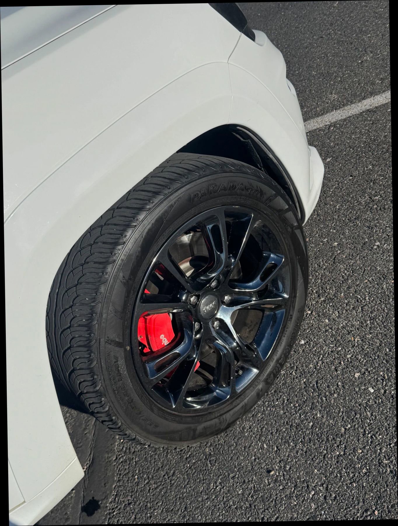 Used 2014 Jeep Grand Cherokee SRT8 w/ Luxury Group II image 5