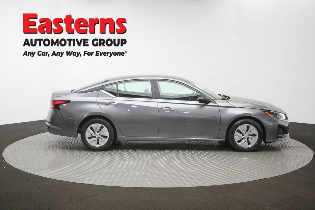 Used 2024 Nissan Altima 2.5 S FWD image 40