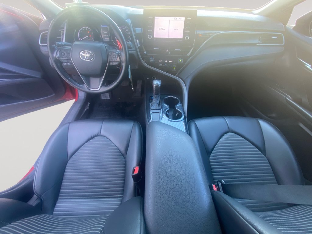 Used 2021 Toyota Camry SE FWD image 10