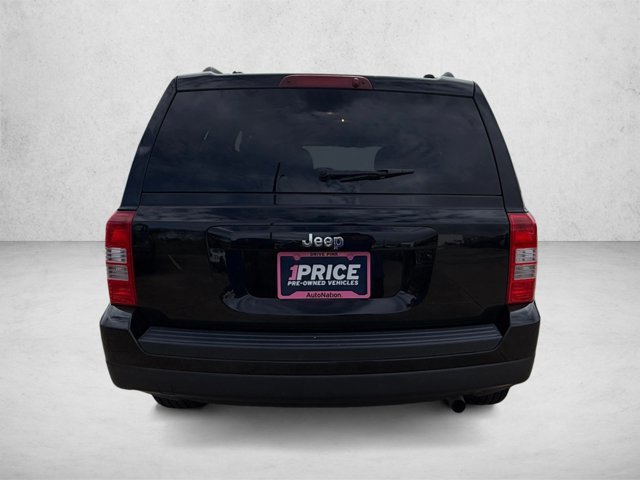 Used 2015 Jeep Patriot Sport w/ Power Value Group FWD image 7