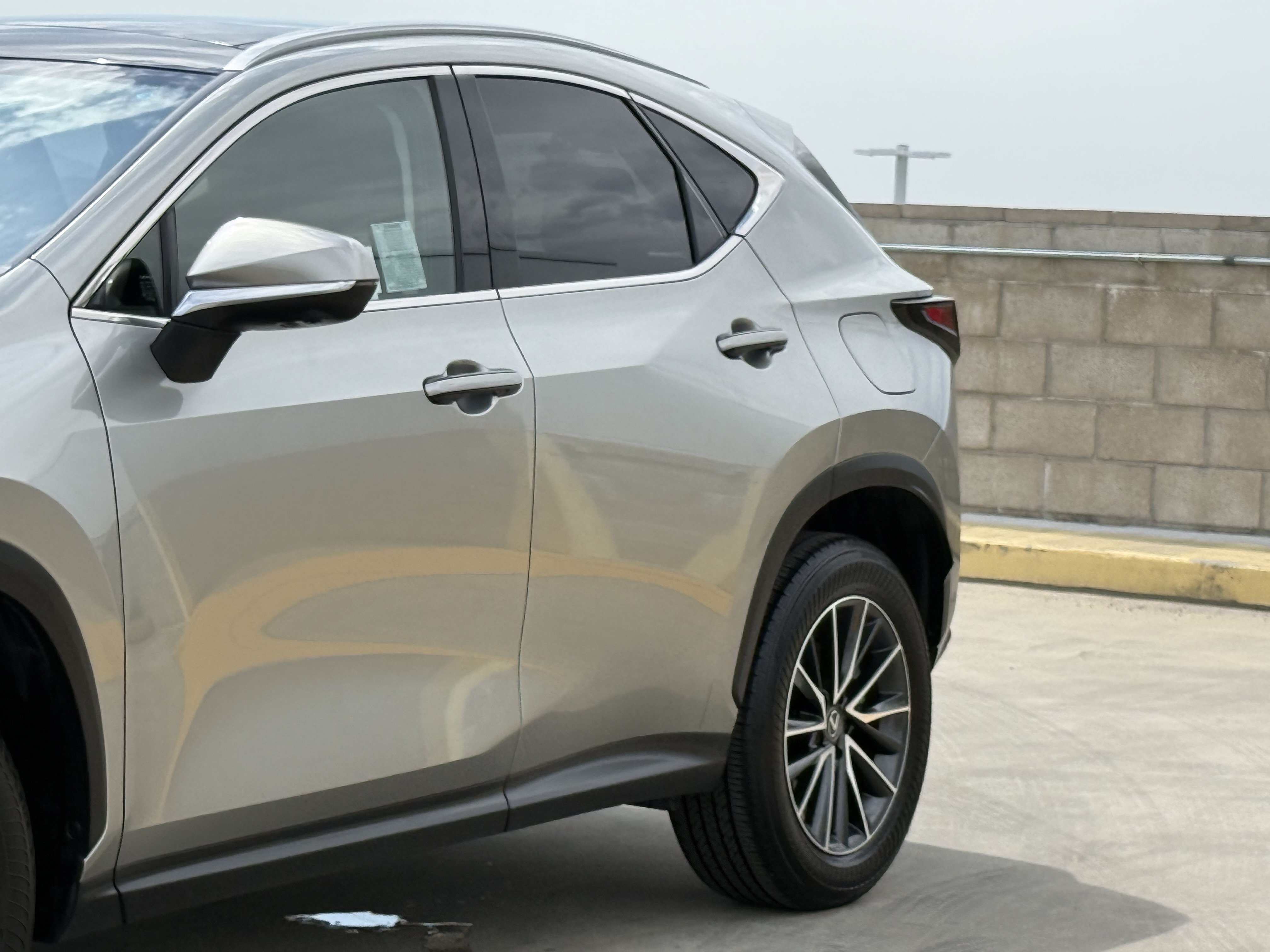 Certified 2025 Lexus NX 350h AWD w/ Accessory Package (2T) image 9