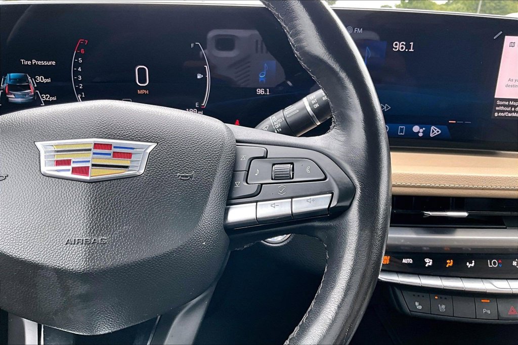 Used 2024 Cadillac XT4 Premium Luxury AWD/4WD image 12