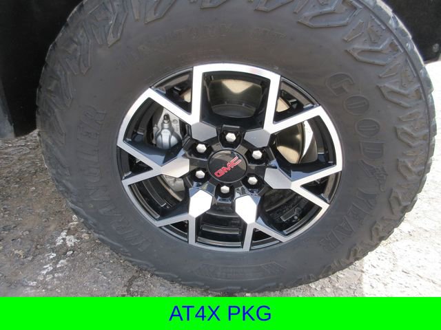 Used 2024 GMC Canyon AT4X image 44