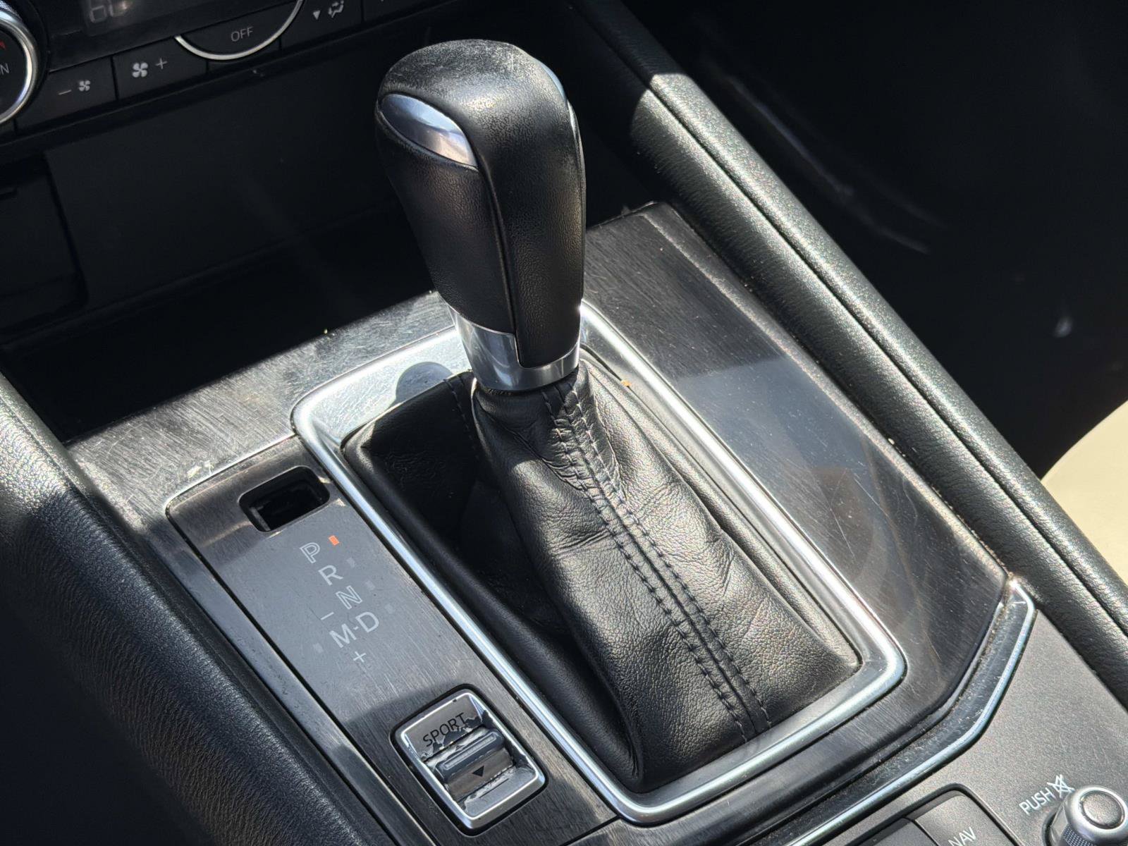 Used 2017 MAZDA CX-5 Touring FWD image 12