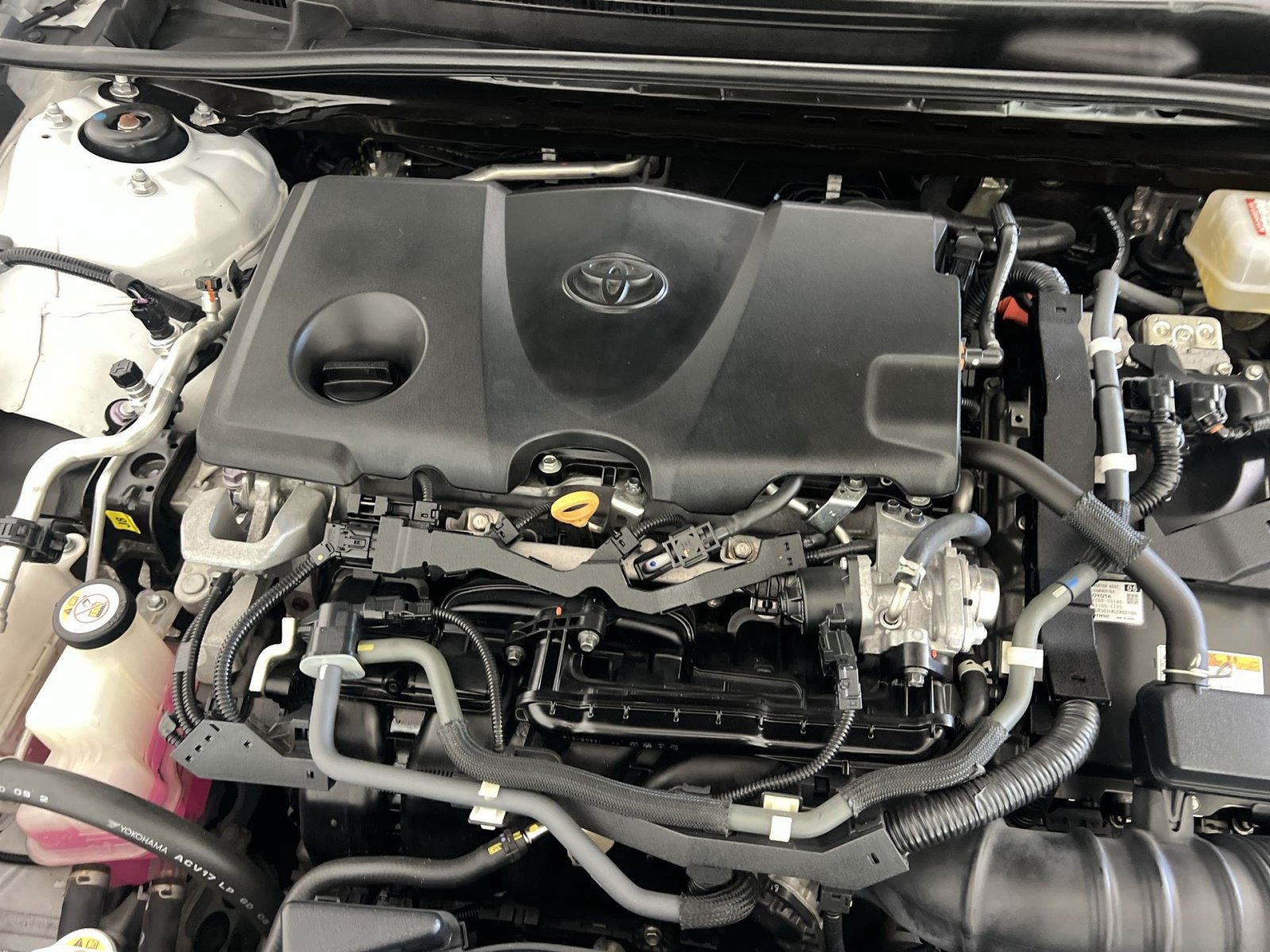 Used 2021 Toyota Camry XSE FWD image 27