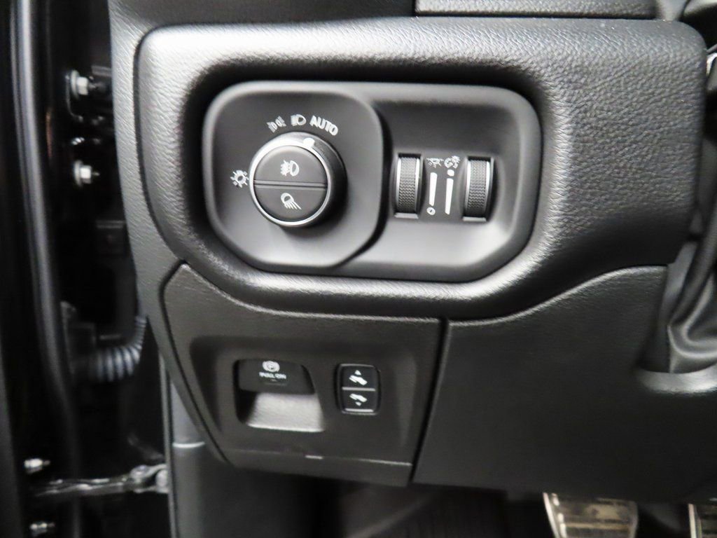 Used 2022 RAM 1500 Rebel w/ G/T Package image 41