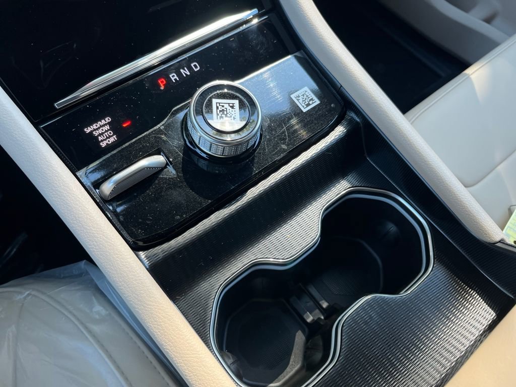 New 2025 Jeep Grand Cherokee Limited image 16