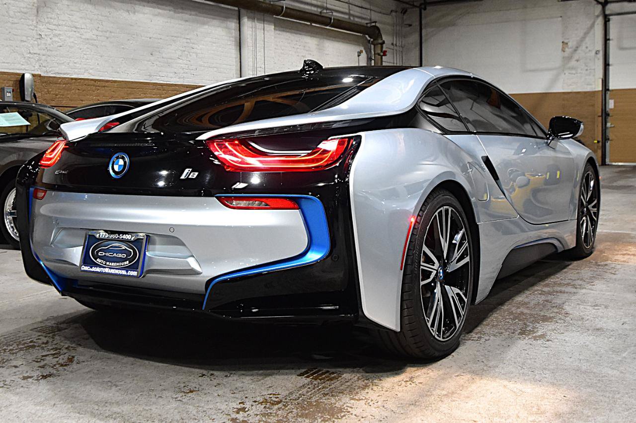 Used 2016 BMW i8 AWD/4WD image 6