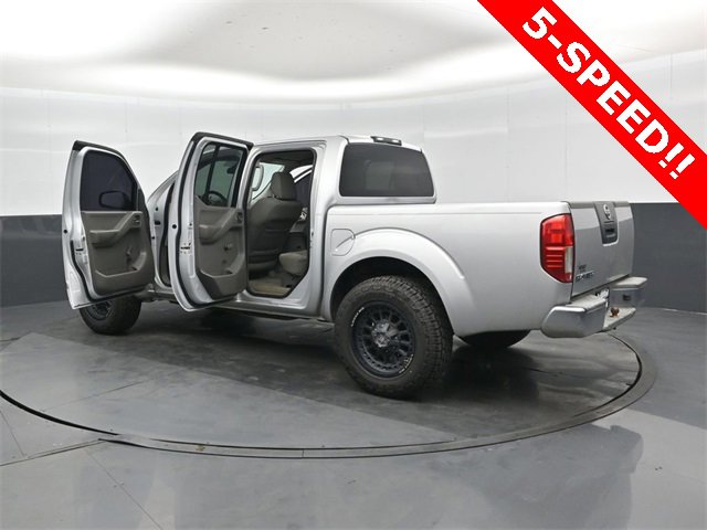 Used 2012 Nissan Frontier S image 43