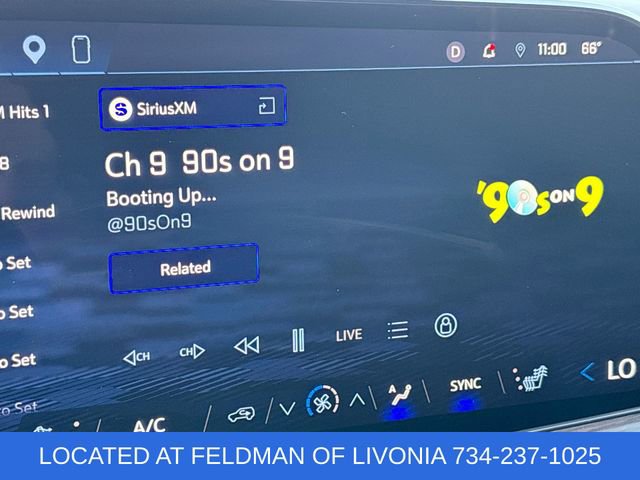 Certified 2025 Chevrolet Suburban Z71 w/ Comfort Package AWD/4WD image 13