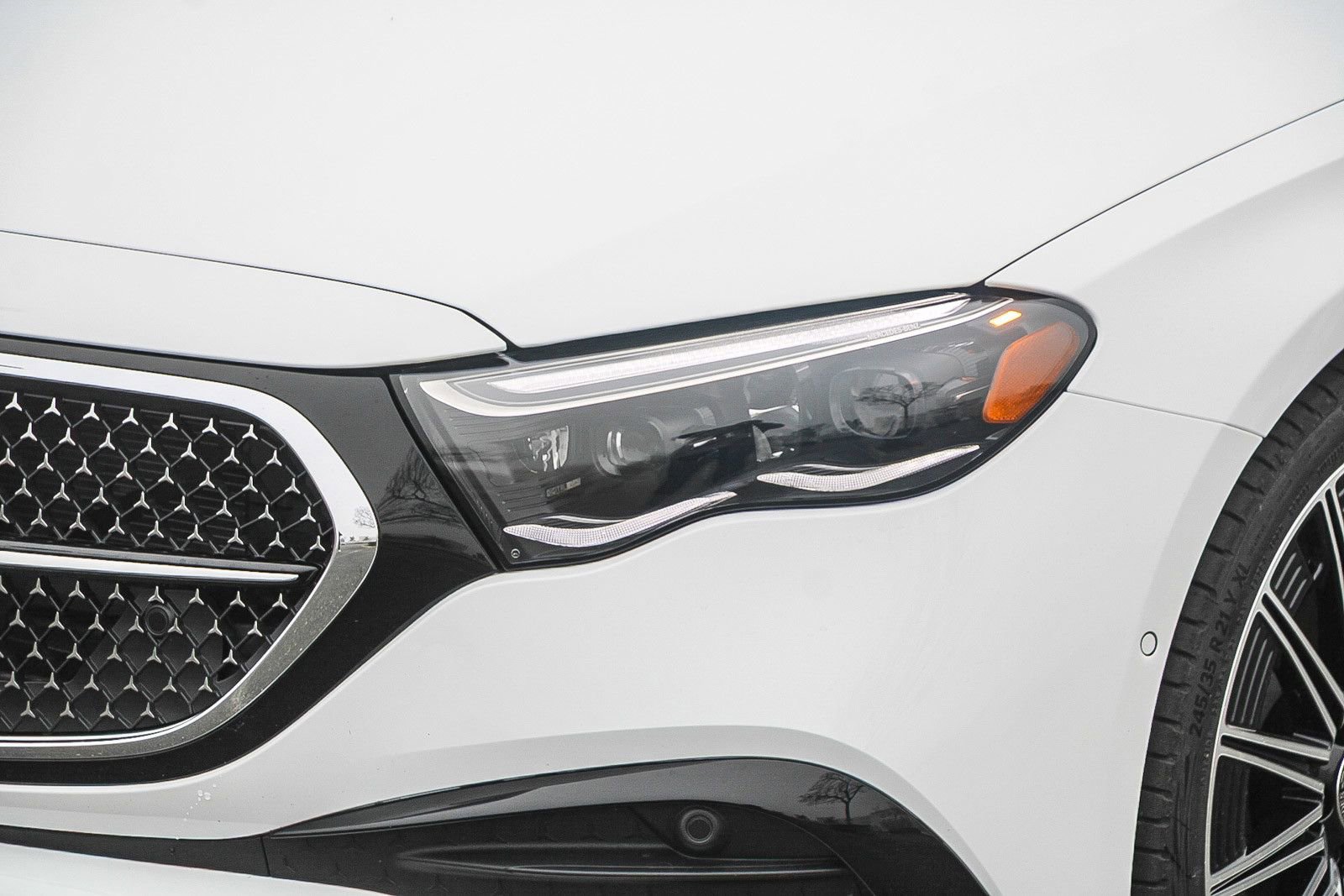 New 2026 Mercedes-Benz E 450 4MATIC Sedan image 8