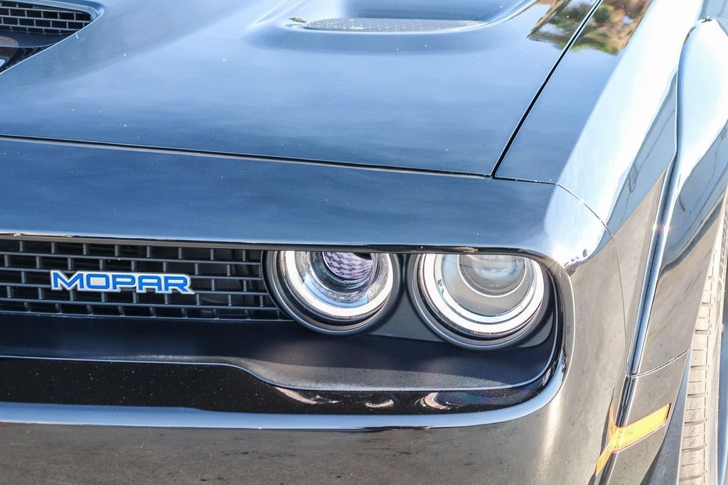 Used 2023 Dodge Challenger R/T Scat Pack RWD image 5
