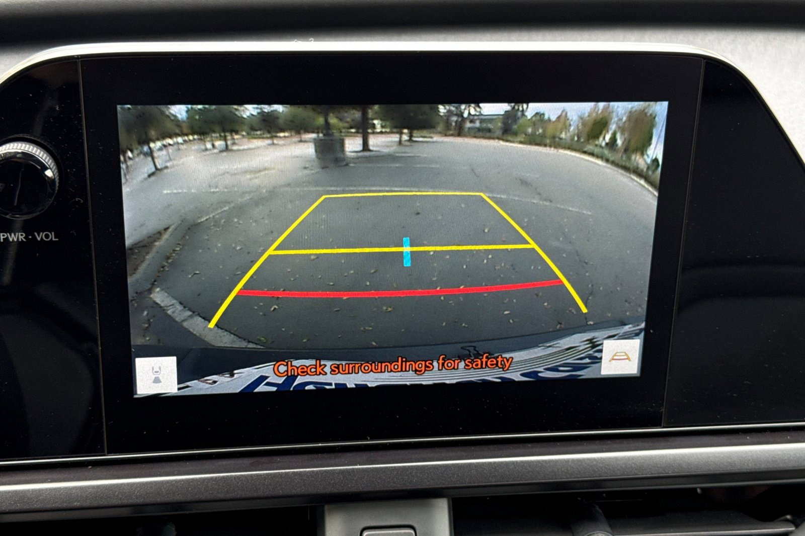 Certified 2024 Lexus UX 250h FWD image 24