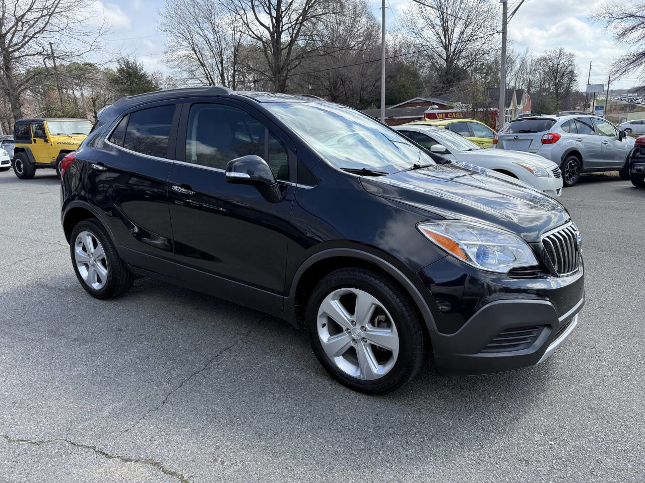 Used 2016 Buick Encore FWD image 4