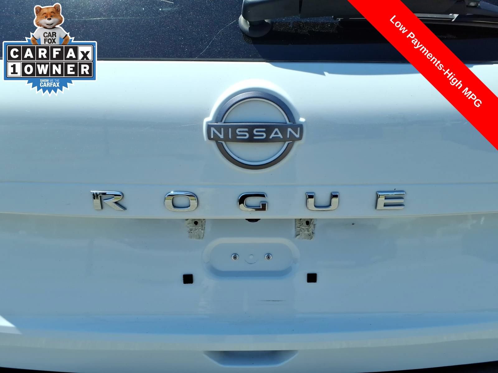 Used 2023 Nissan Rogue S FWD image 9