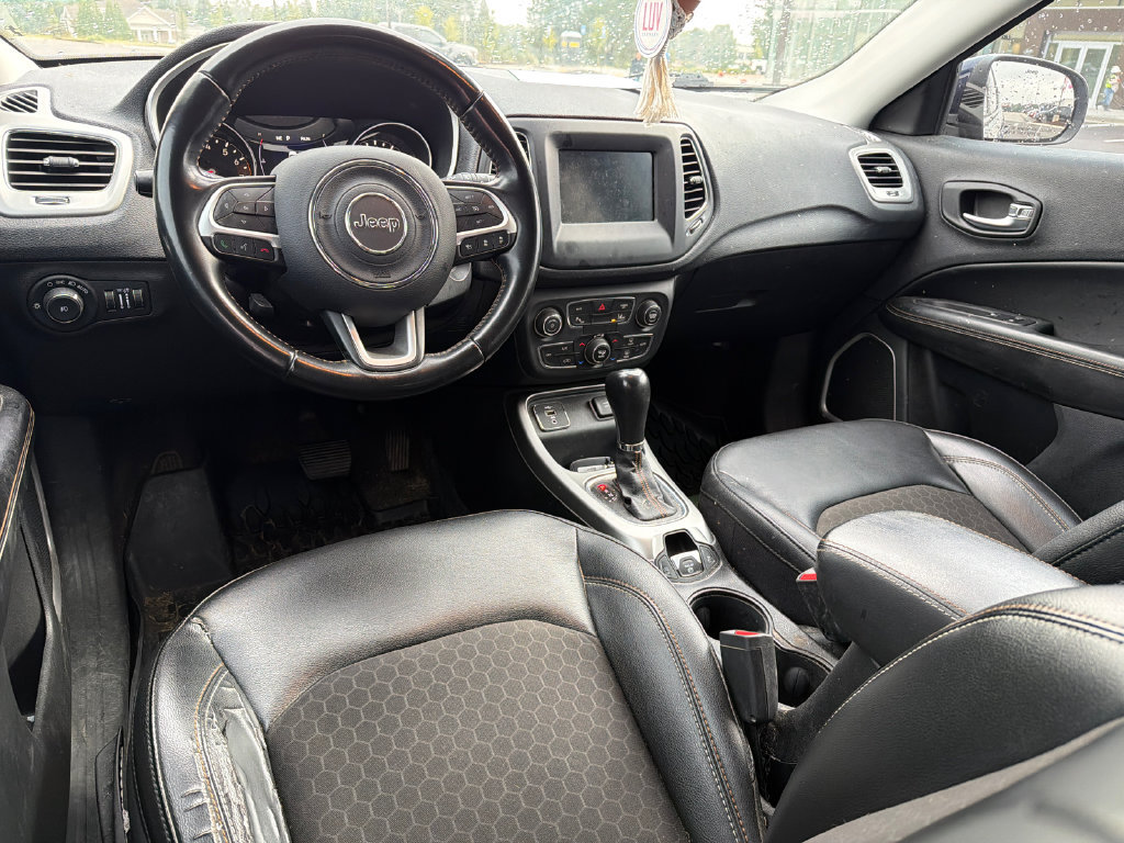 Used 2020 Jeep Compass Latitude FWD image 17
