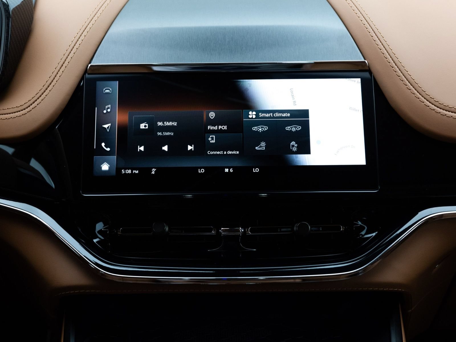 New 2026 Aston Martin DBX S AWD/4WD image 40