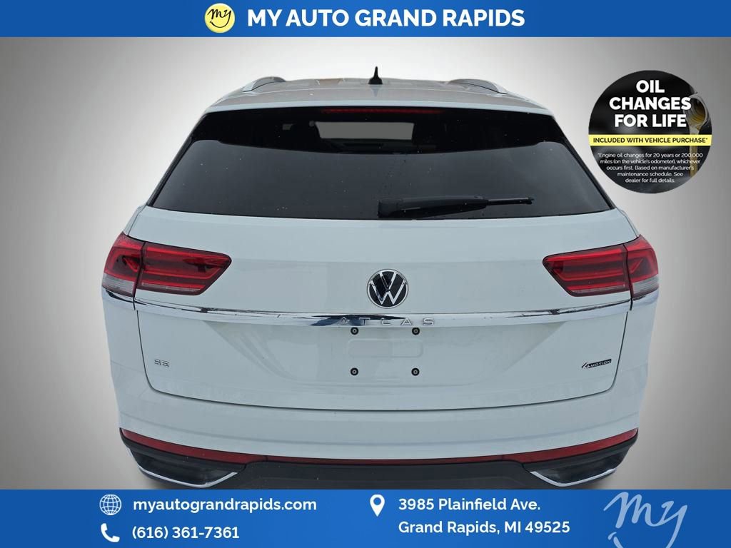 Used 2023 Volkswagen Atlas Cross Sport SE image 6