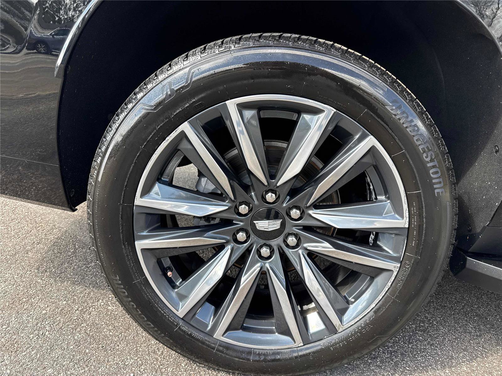 Used 2021 Cadillac Escalade Sport w/ Driver Assist Tech Package image 30