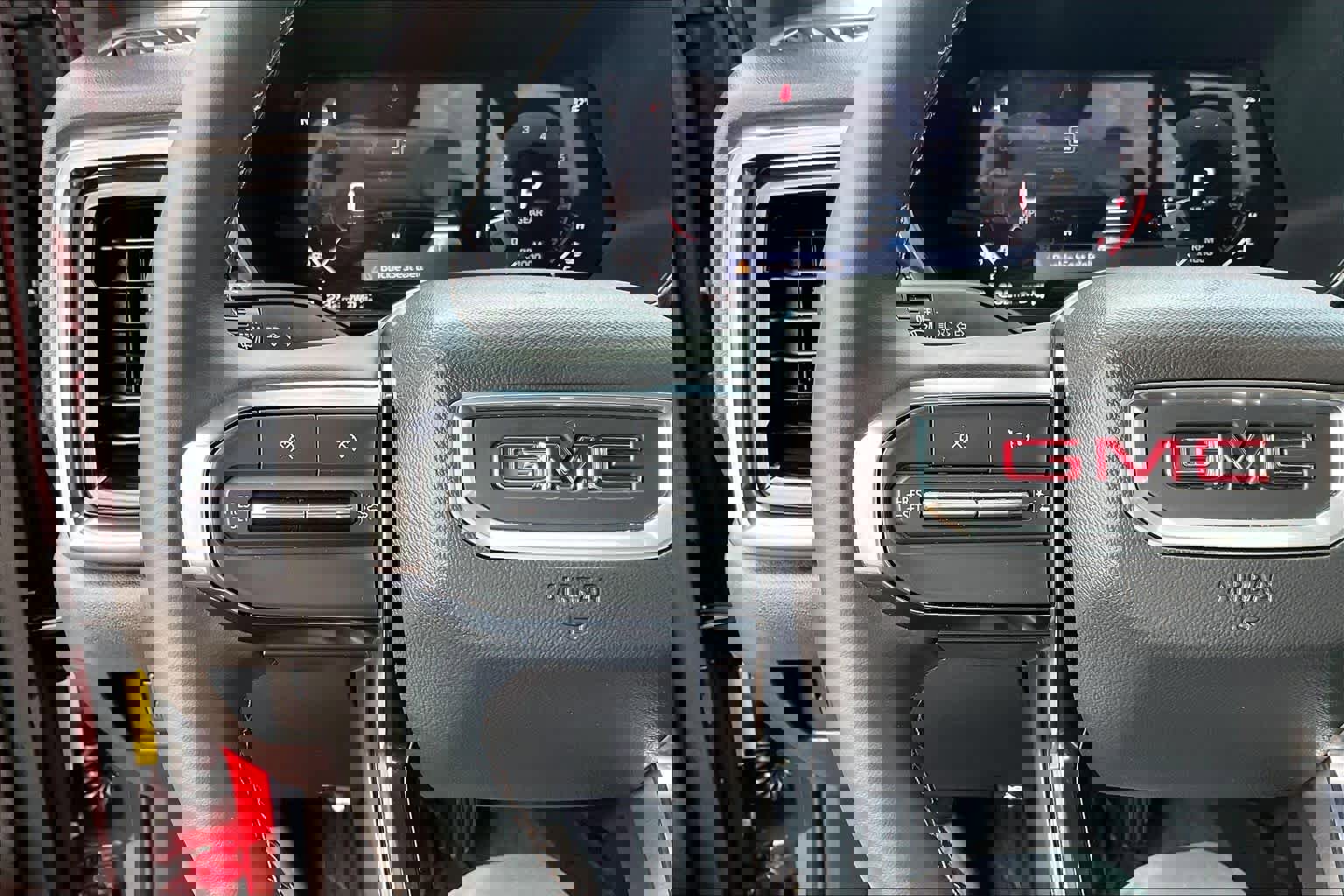 Used 2026 GMC Canyon AT4 w/ Technology Plus Package image 46