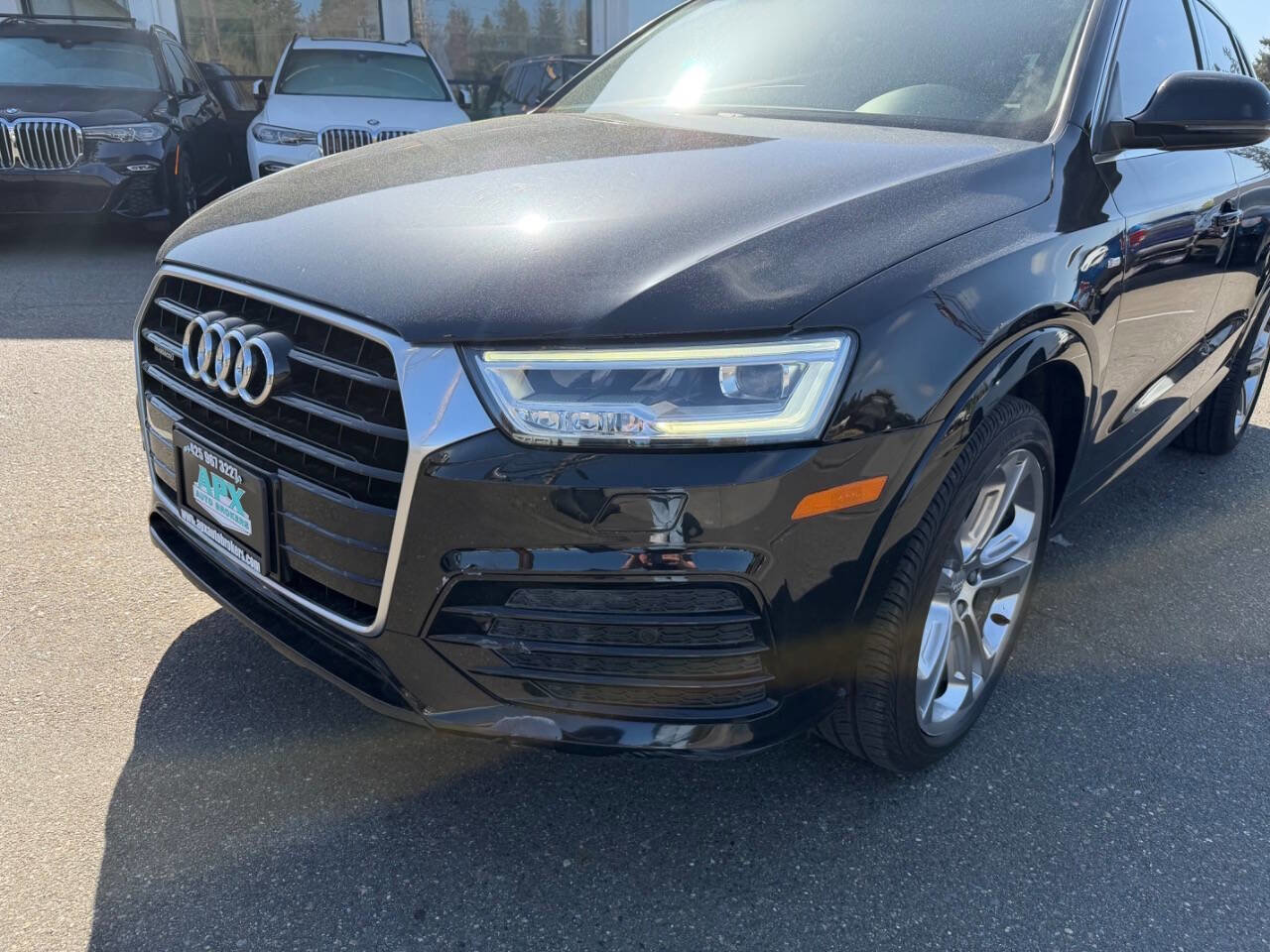 Used 2018 Audi Q3 2.0T Premium Plus w/ Premium Plus Package AWD/4WD image 14