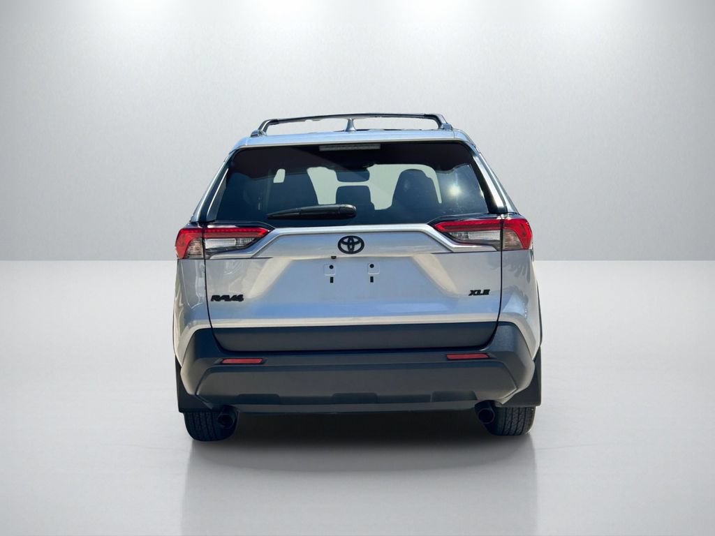 Used 2024 Toyota RAV4 XLE w/ Convenience Package FWD image 6