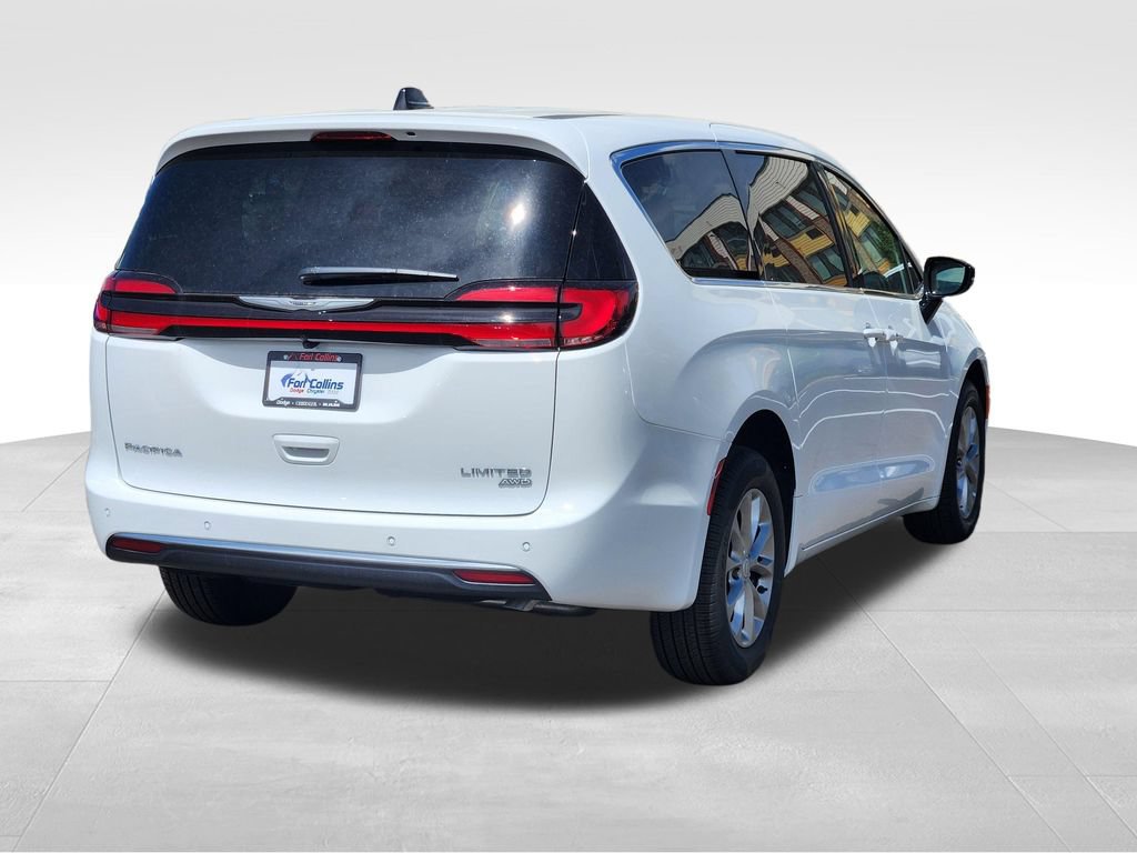 New 2026 Chrysler Pacifica Limited AWD/4WD image 5