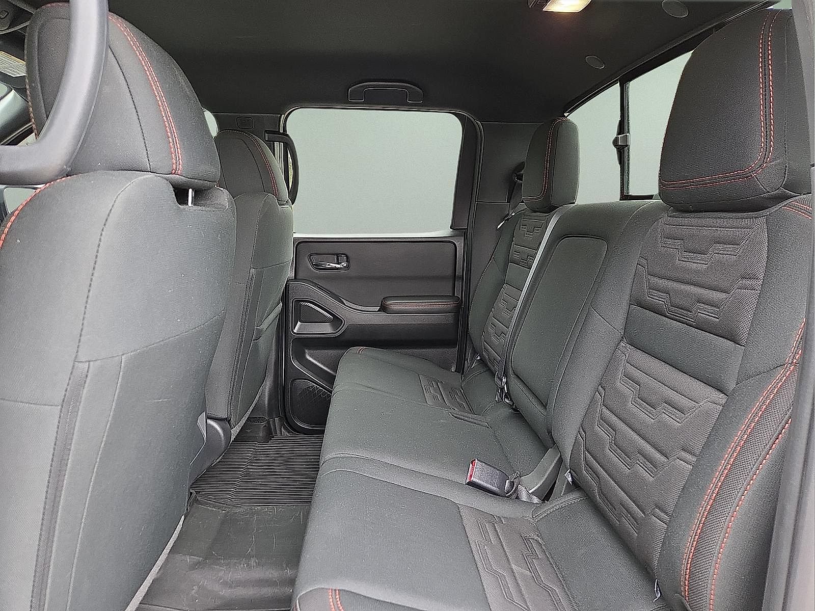 Used 2023 Nissan Frontier PRO-4X w/ Technology Package AWD/4WD image 10