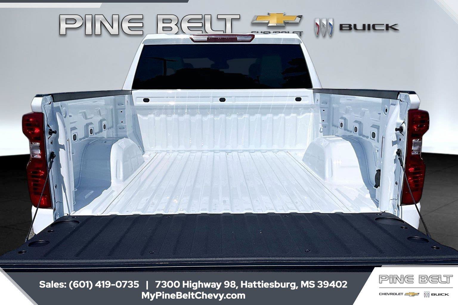 New 2026 Chevrolet Silverado 1500 LT w/ Z71 Off-Road Package AWD/4WD image 5