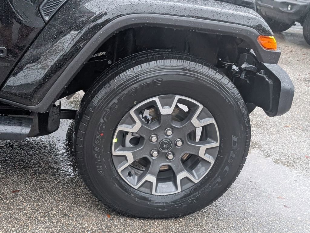 New 2026 Jeep Gladiator Sport AWD/4WD image 9