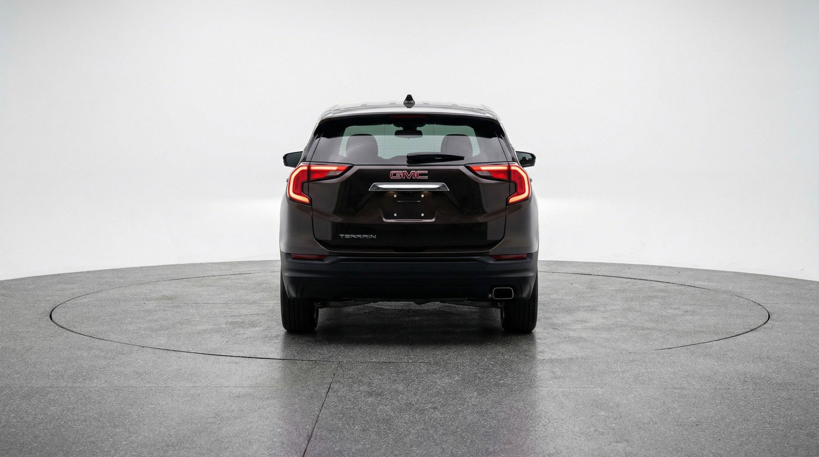 Used 2024 GMC Terrain SLE image 7