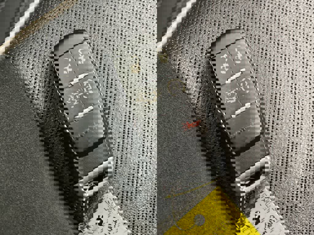 Used 2020 RAM 2500 Laramie image 28