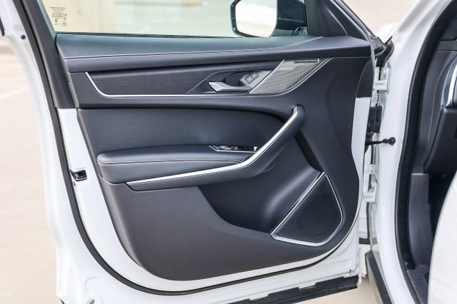 Used 2024 Jaguar F-PACE R-Dynamic S image 24